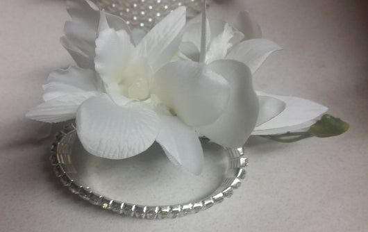 Women's Wrist Corsage