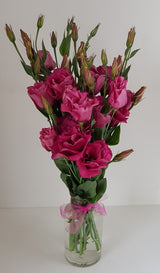 Lisianthus Special in Glass Vase