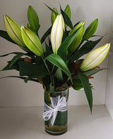Glamour - Beautiful Oriental Lilies in Glass Vase
